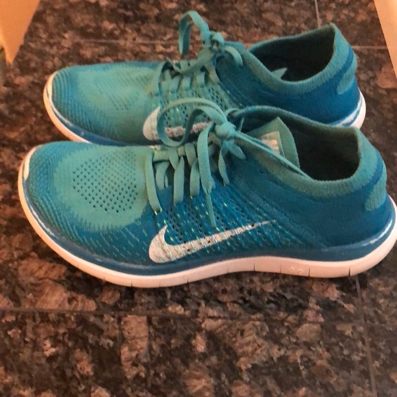 Nike Free Runing Women’s shoes 👟 - Picture 2 of 5